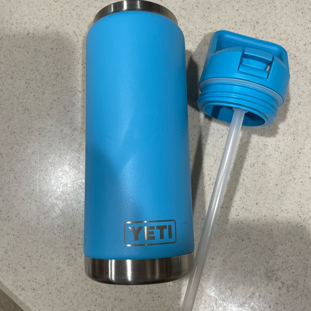 YETI Sky Blue Tumbler with Straw Lid